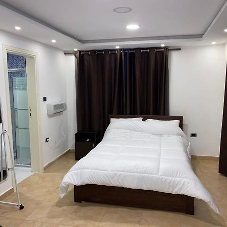 The View Apartment Аман Екстериор снимка